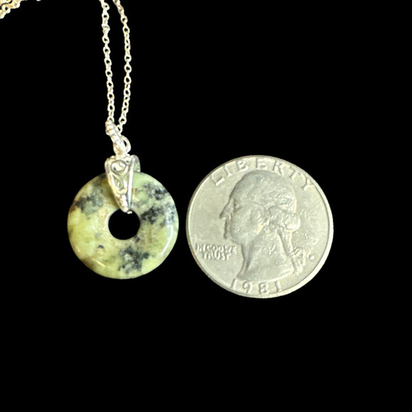 Sterling Green Open Round Stone Pendant Necklace - Picture 7 of 7